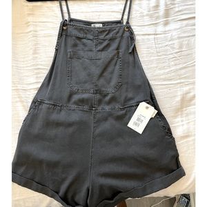 NWT Billabong wild pursuit short alls